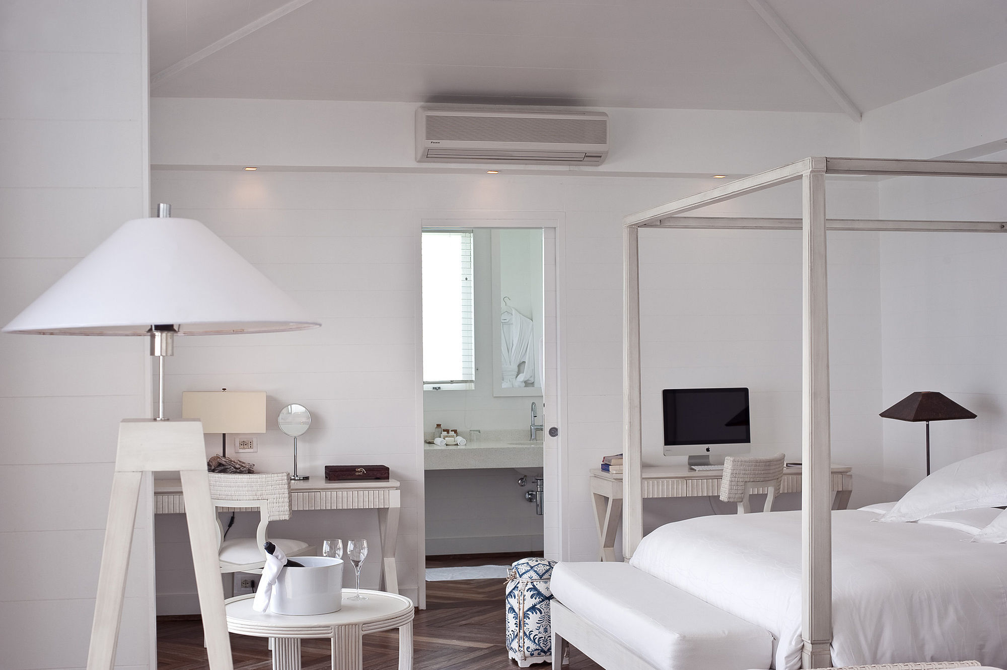 Diamonds Athuruga Beach & Water Villas Exterior foto