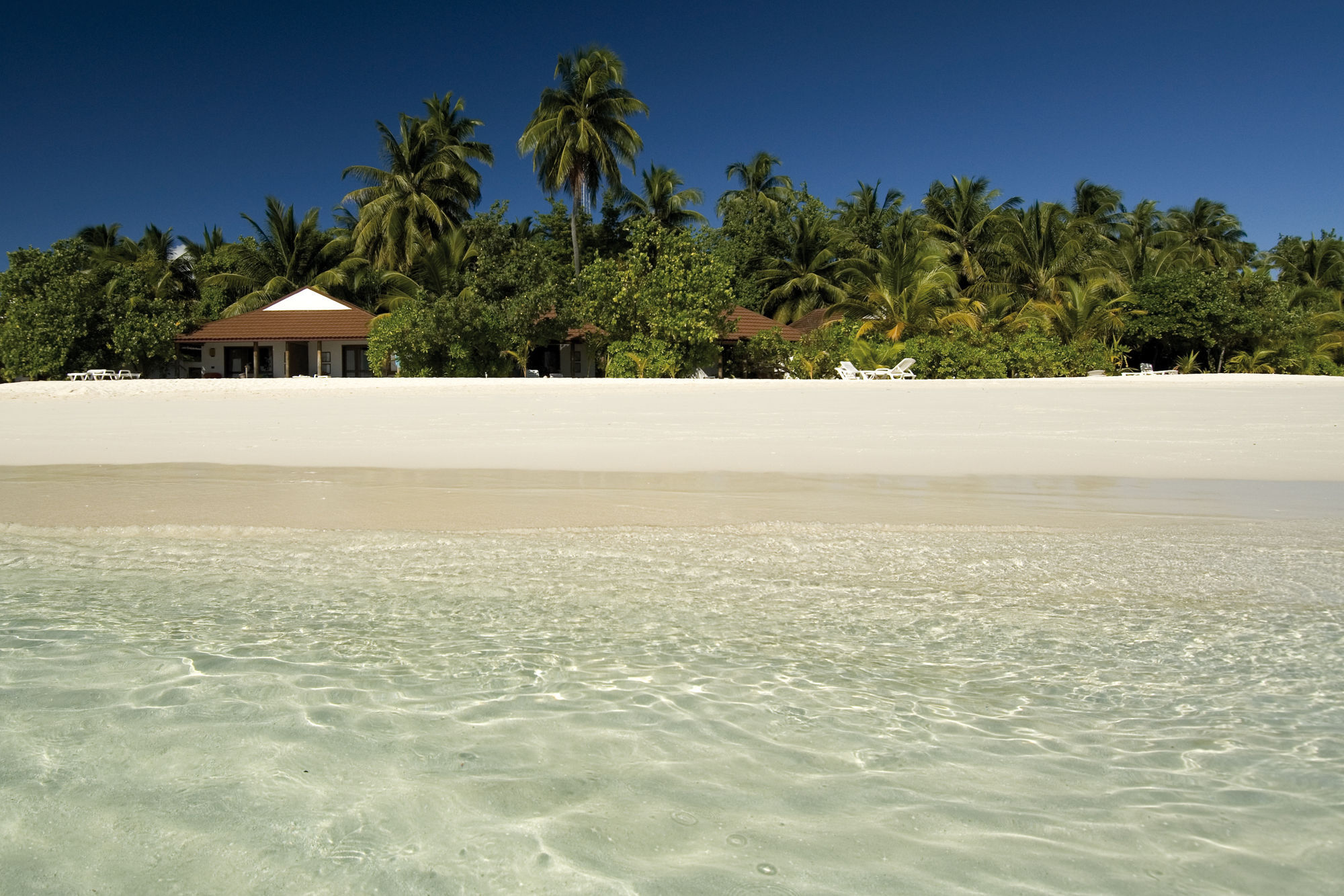 Diamonds Athuruga Beach & Water Villas Exterior foto