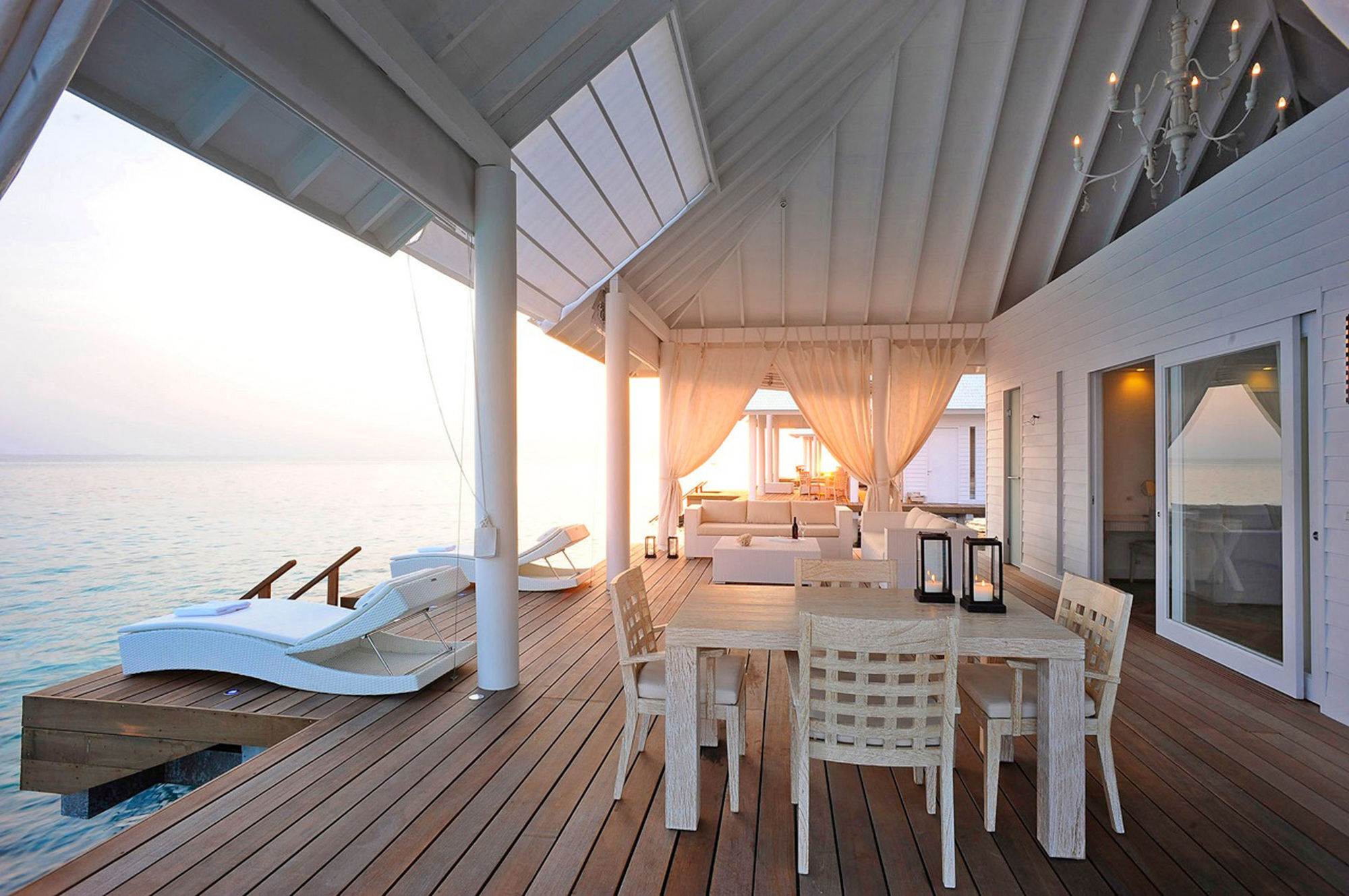 Diamonds Athuruga Beach & Water Villas Exterior foto